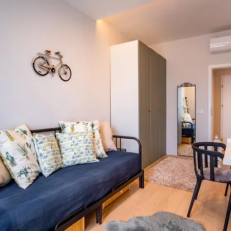 Apartment Myflat Casa Premium *